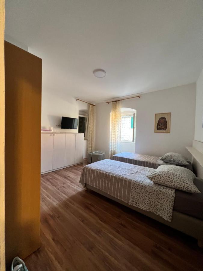 Residence Bella Stari Grad  Kültér fotó